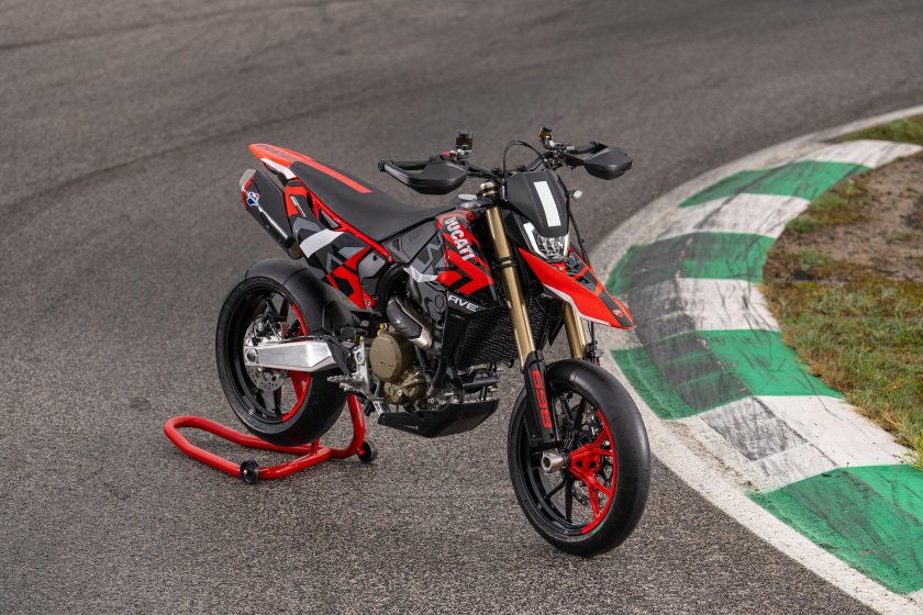 Ducati Hypermotard 698 mono