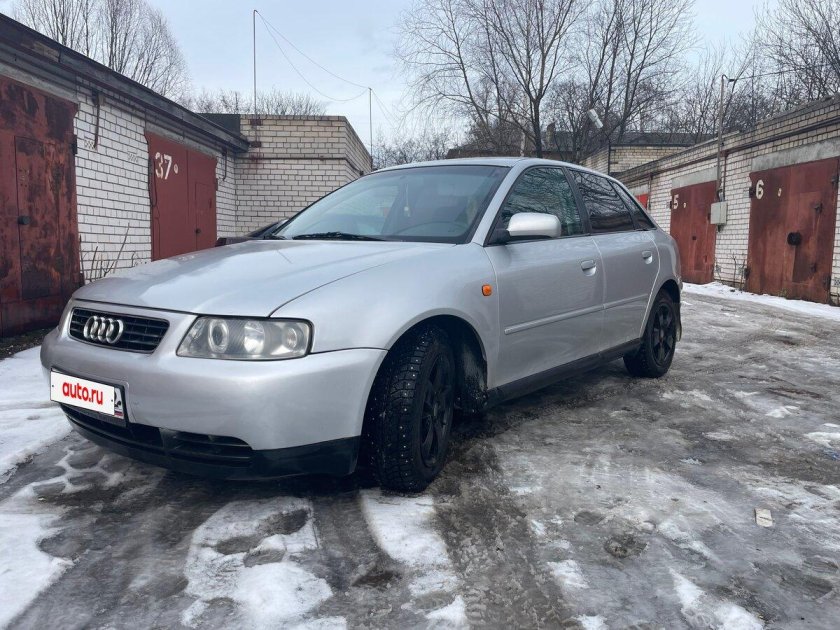 Audi a 3 8 l