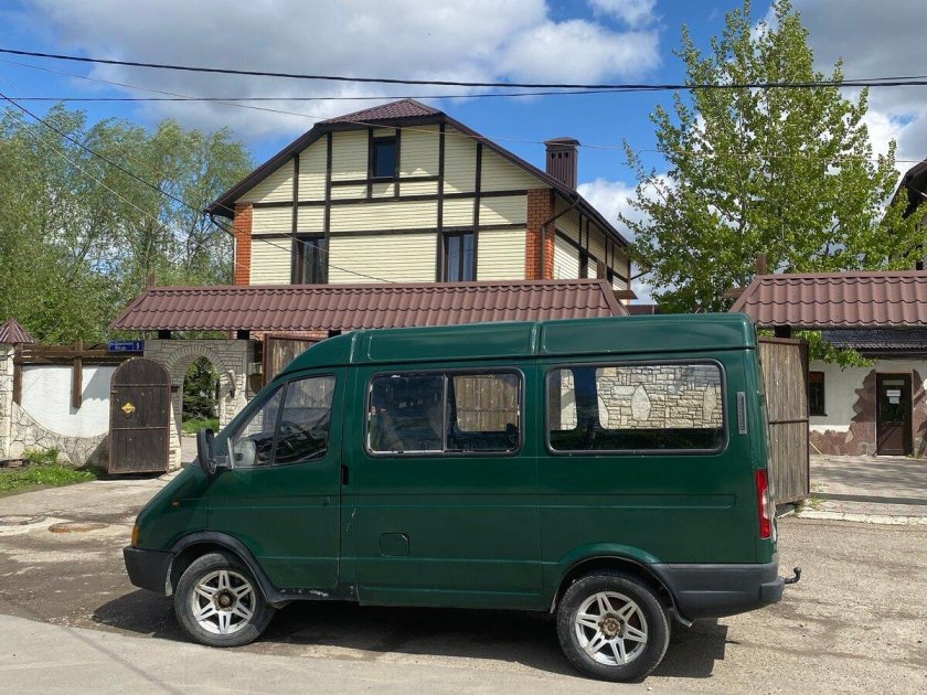 Газ соболь 2752 зелёный