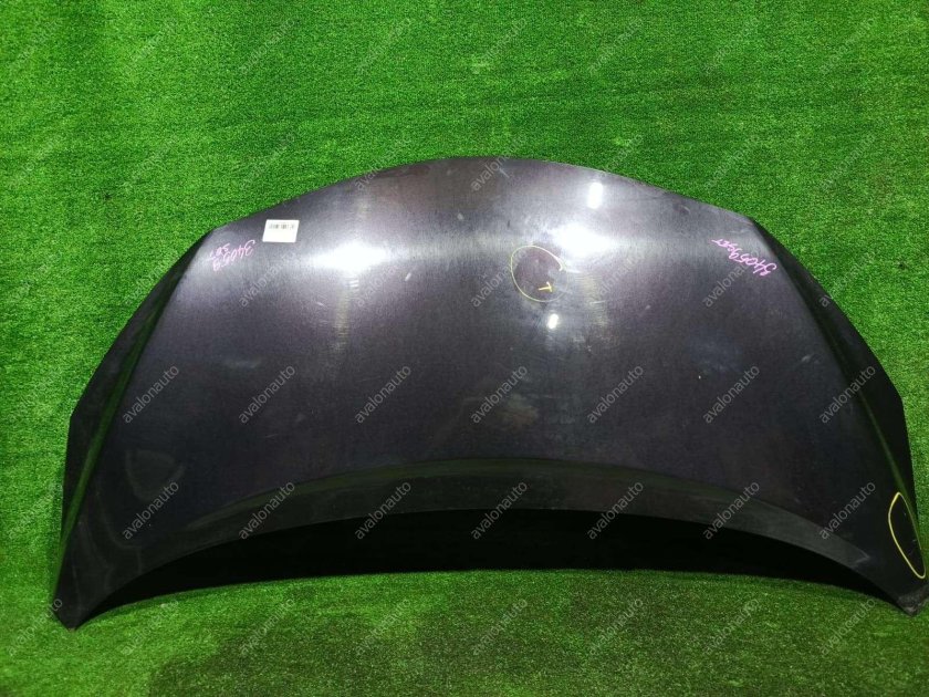 Капот toyota vitz