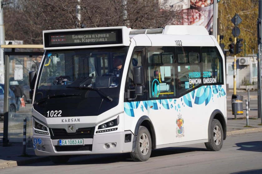 Urban electric transit