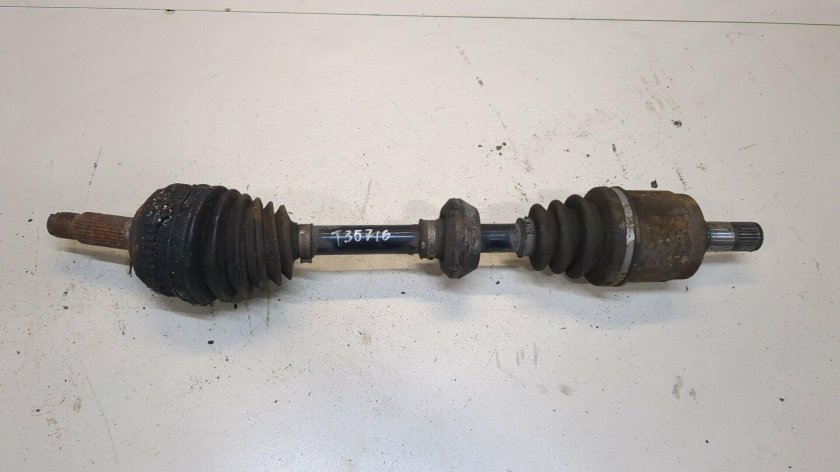 Левый приводной вал Рено Логан 1