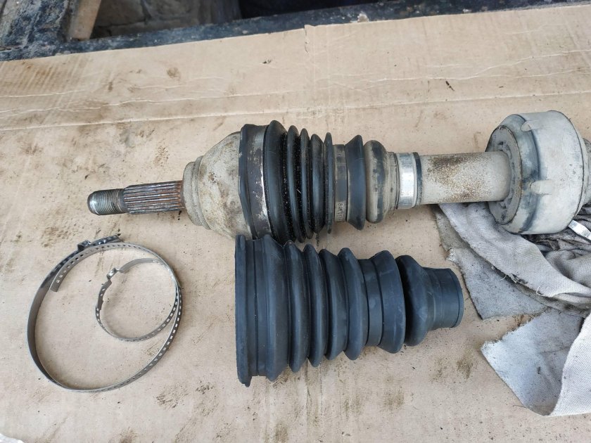 Пыльник наружный шруса Рено Логан 2007