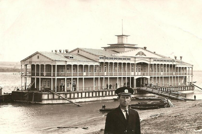 Рыбинский дебаркадер 1925 Пристань