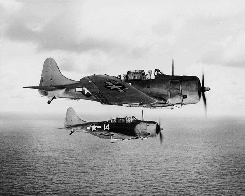 Самолет SBD 5 Dauntless