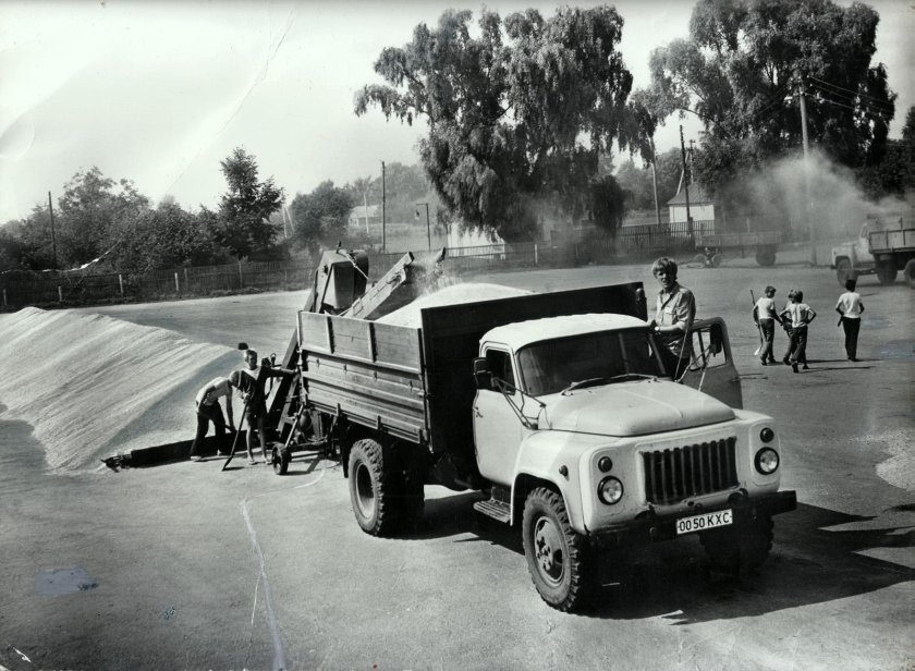 Самосвал газ 53