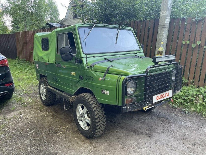ЛУАЗ зеленый