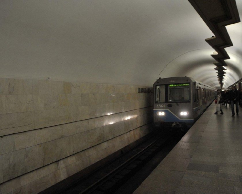 Станция метро площадь Ильича