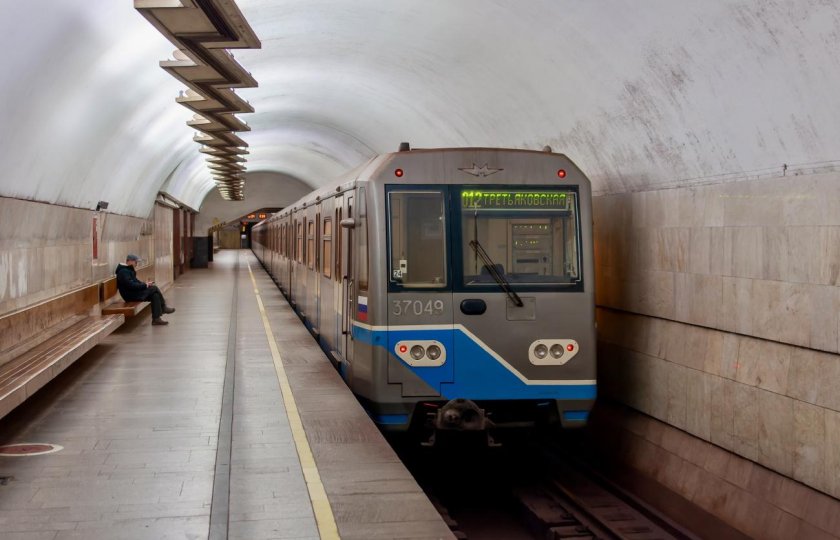 Москва вагон метро