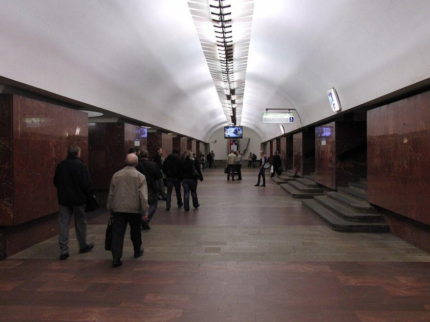 Площадь ильича метро