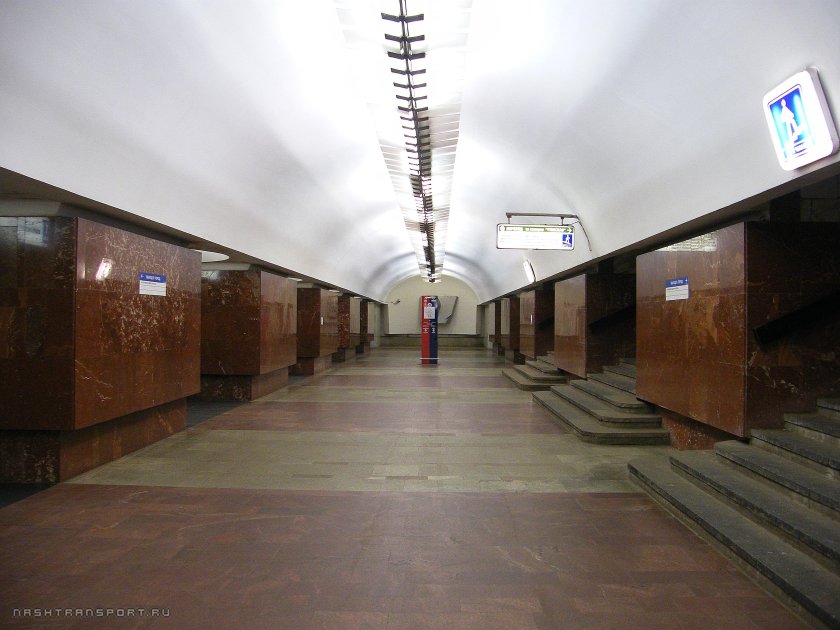 Площадь Ильича метро