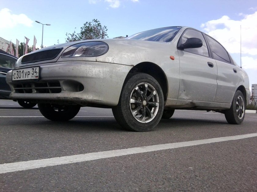 Как выглядит кобылка ланоса метал