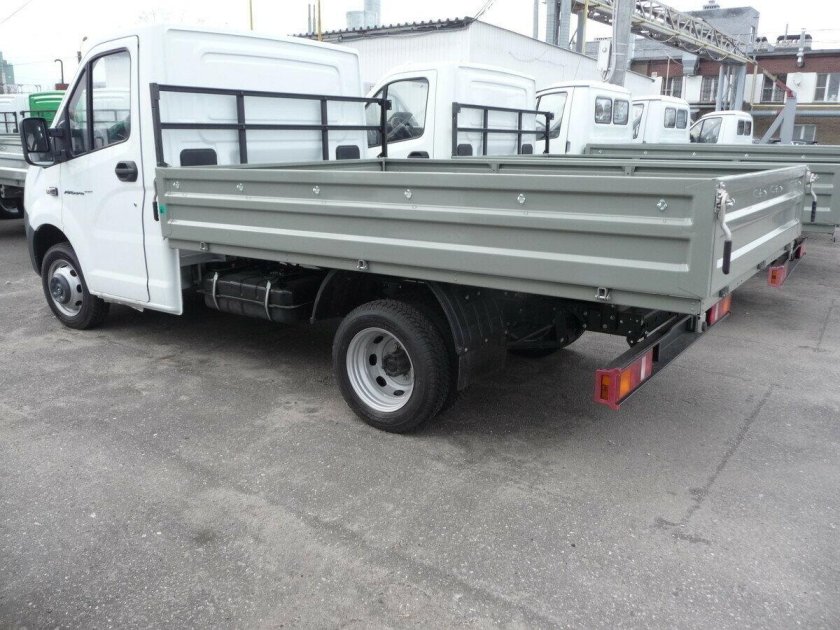 Кузов ГАЗ 3302 бортовой фермер