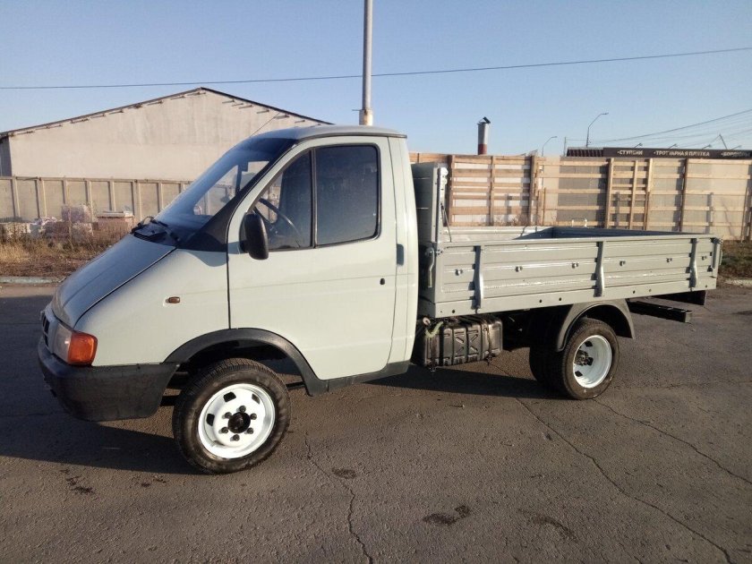 ГАЗ 3302 Газель бортовая