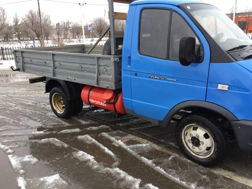 ГАЗ 3302 бортовая