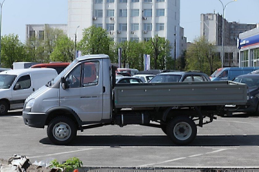 ГАЗ 3302 бортовая