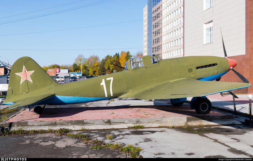 Самолет-штурмовик ил-2 самара