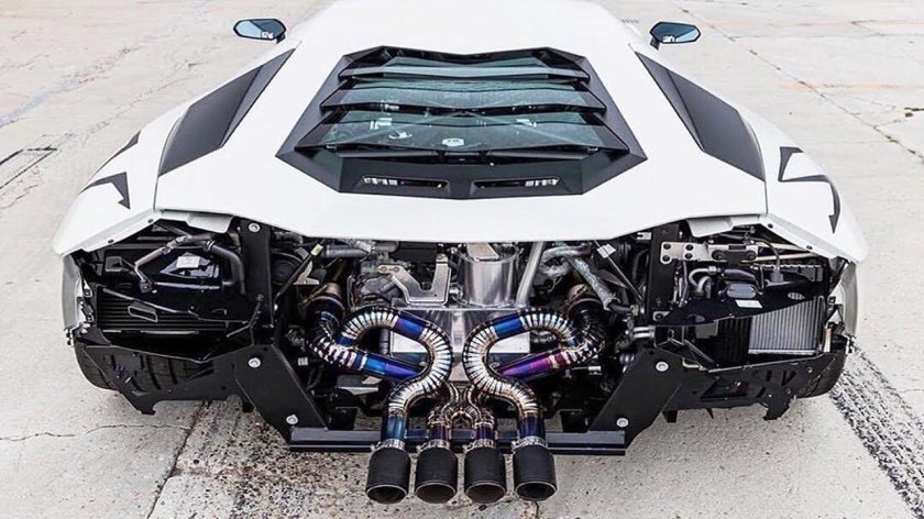 Ламборджини авентадор