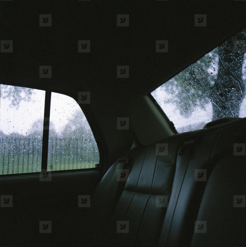 Окно машины изнутри