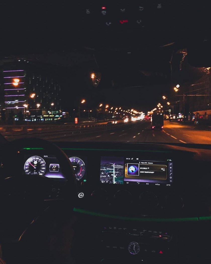 За рулём Мерседес w212 ночь зима