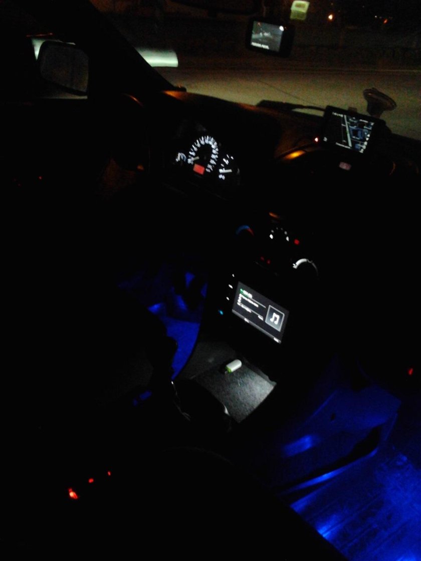 Подсветка ручек Камри 40