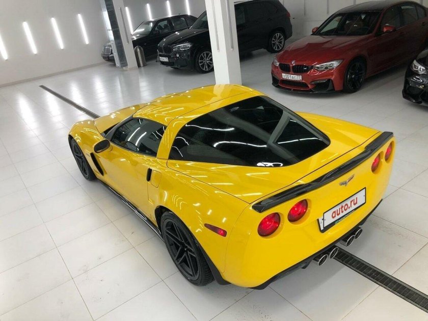 Chevrolet Corvette MT