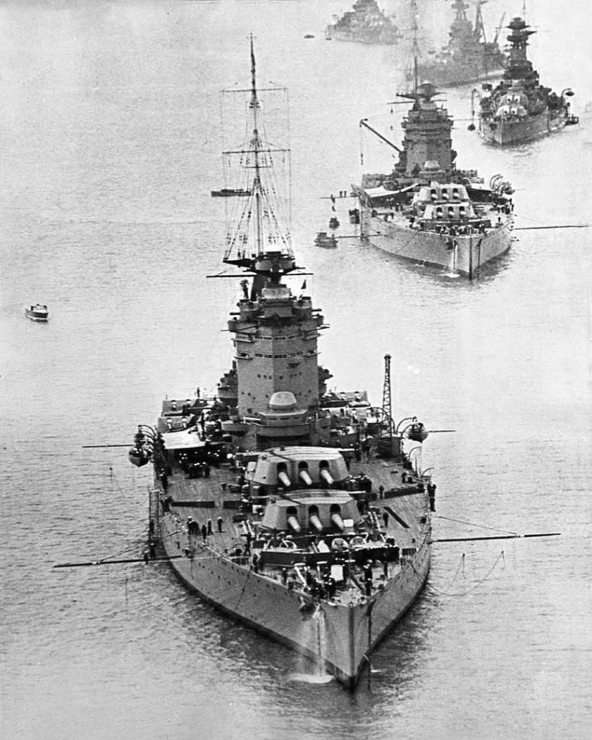 Линкор Нельсон