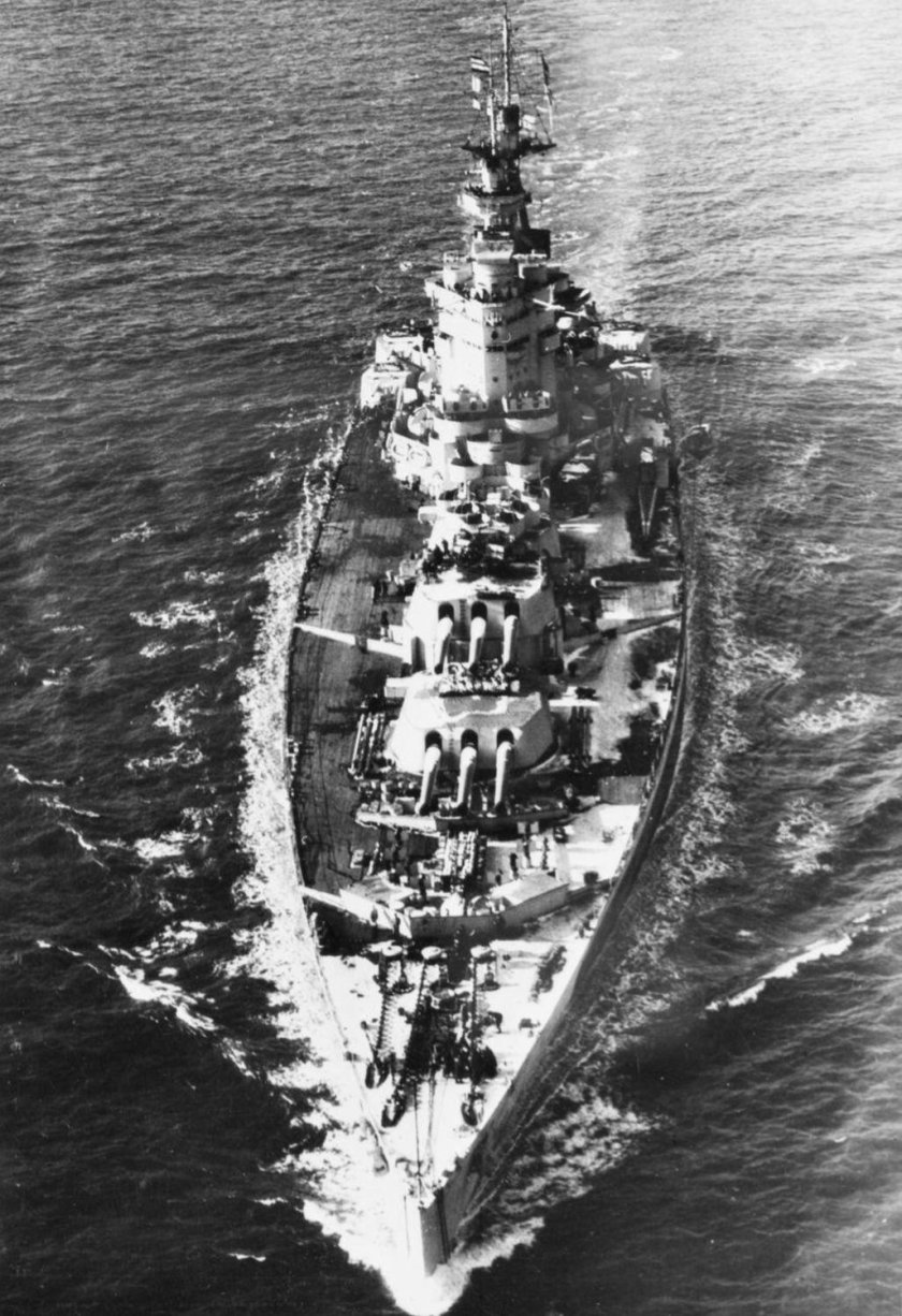 Линкор Нельсон