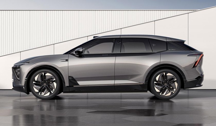 Китайский электромобиль hiphi