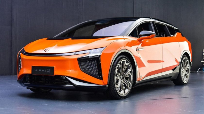 Китайский электромобиль hiphi x