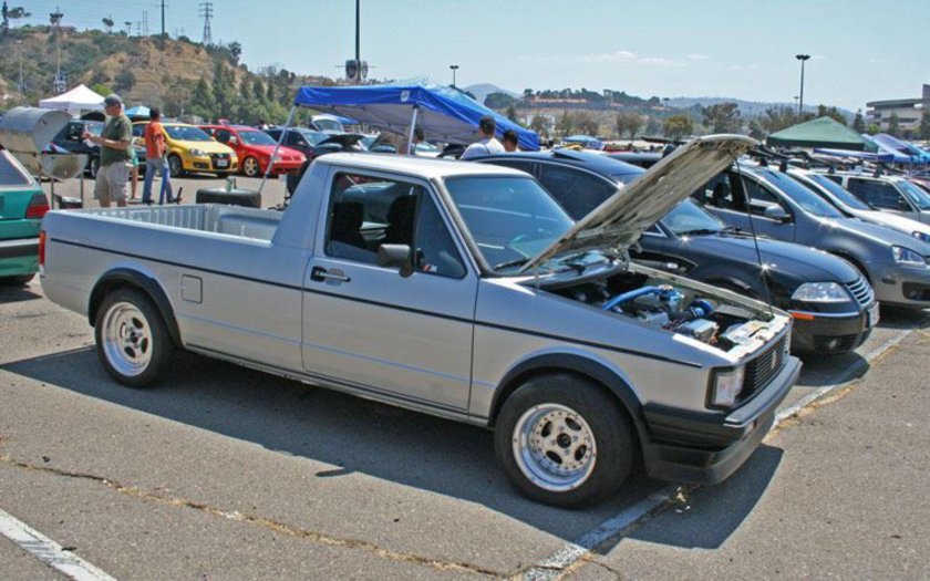 Volkswagen Caddy пикап