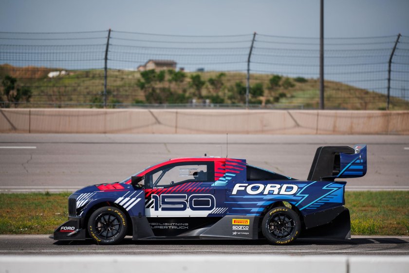 Ford performance vehicles
