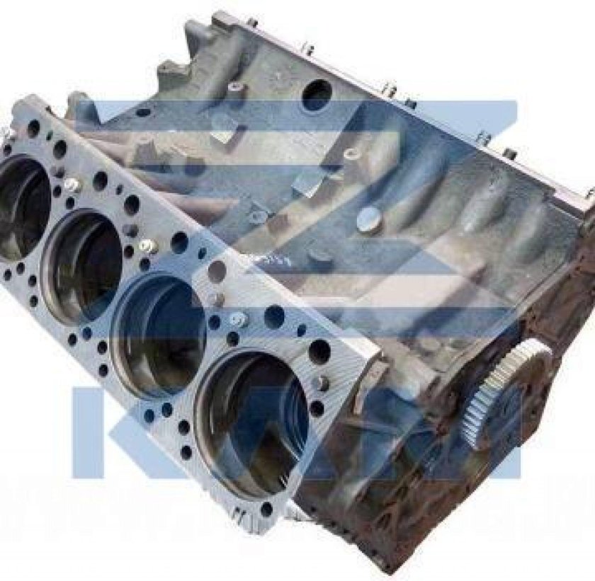 Блок цилиндров 740.21-1002012