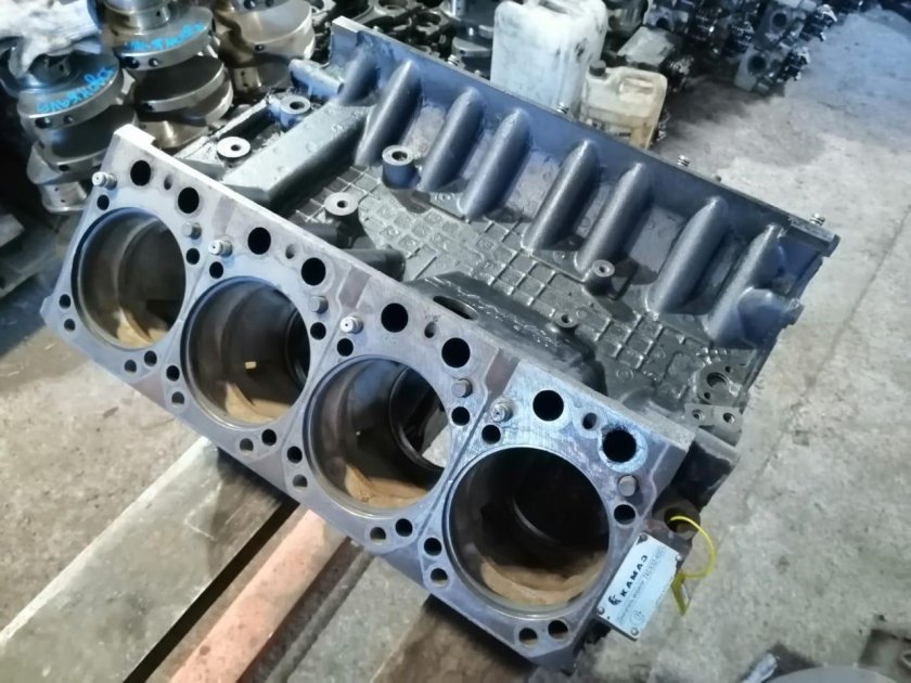 Блок КАМАЗ 740.21