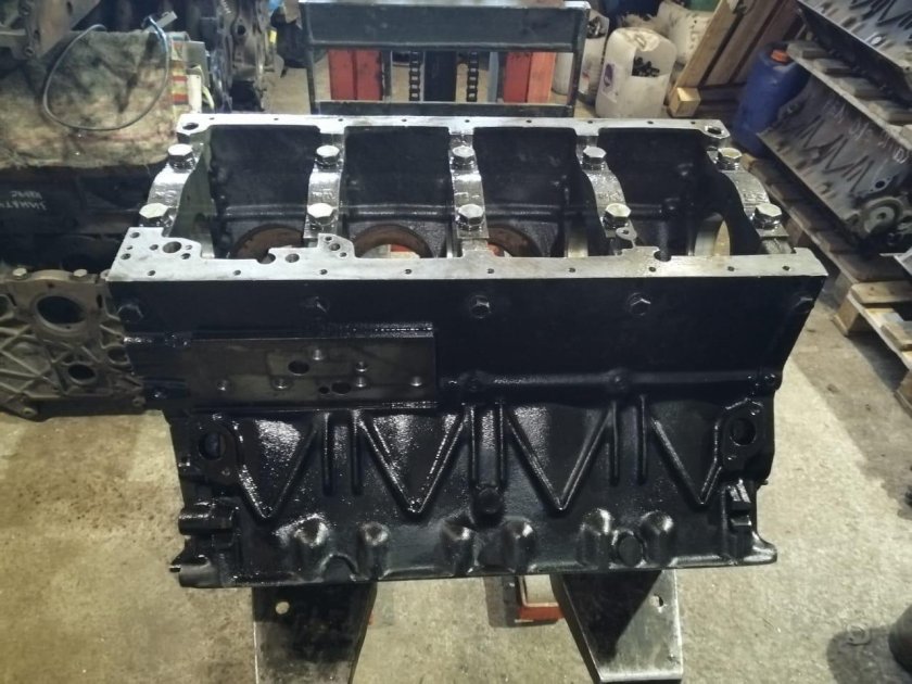 Блок КАМАЗ 740