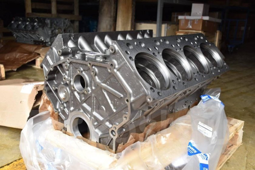 Блок ДВС КАМАЗ 740