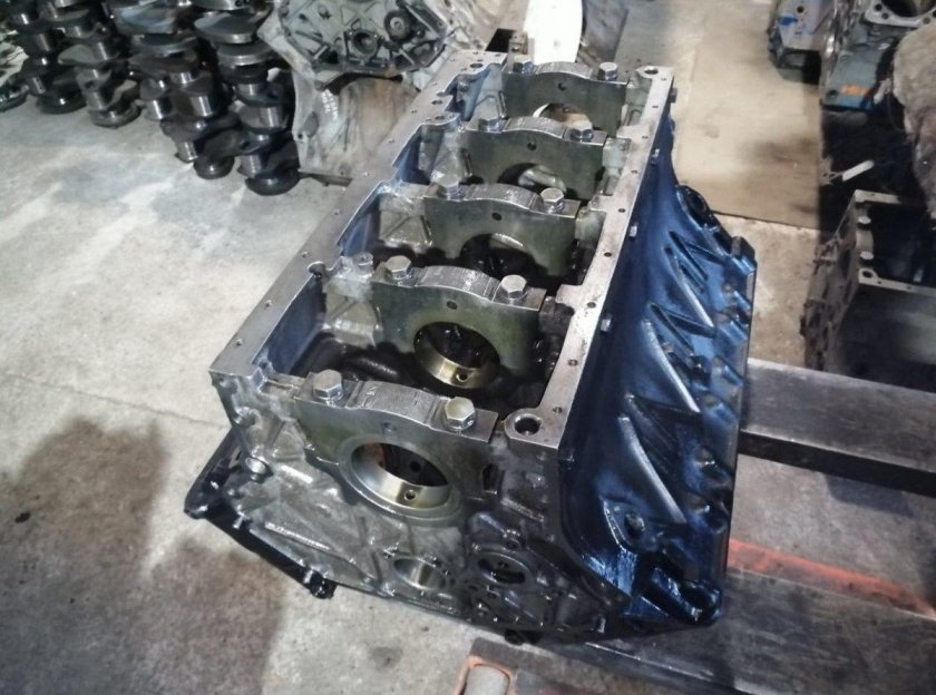 Блок цилиндров 740.21-1002012 КАМАЗ