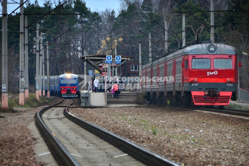 Электропоезда видео