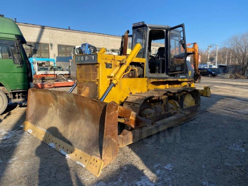 Бульдозер Руслан