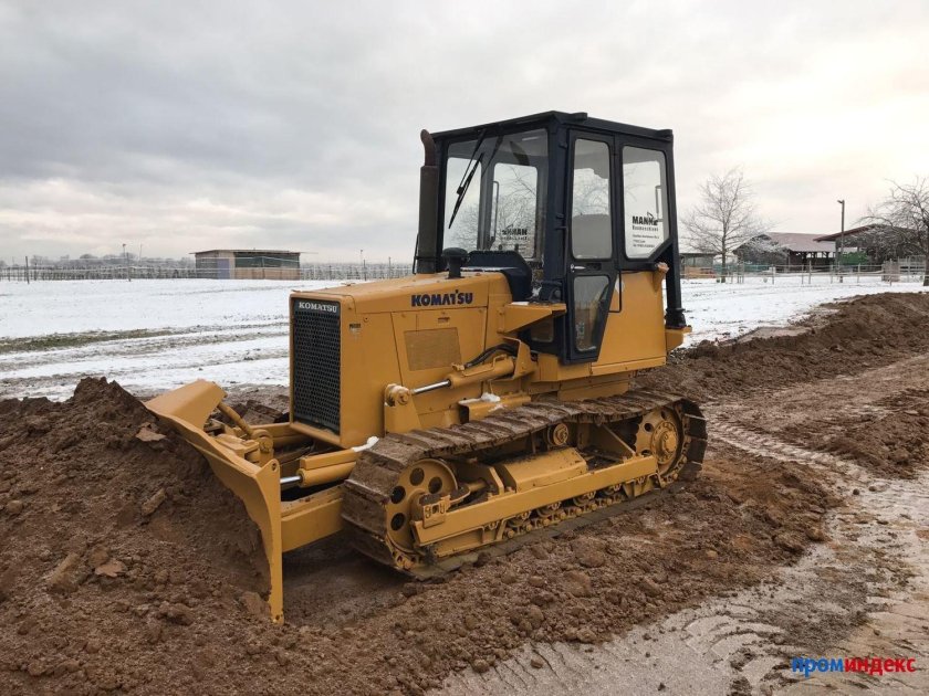 Бульдозера Komatsu d31