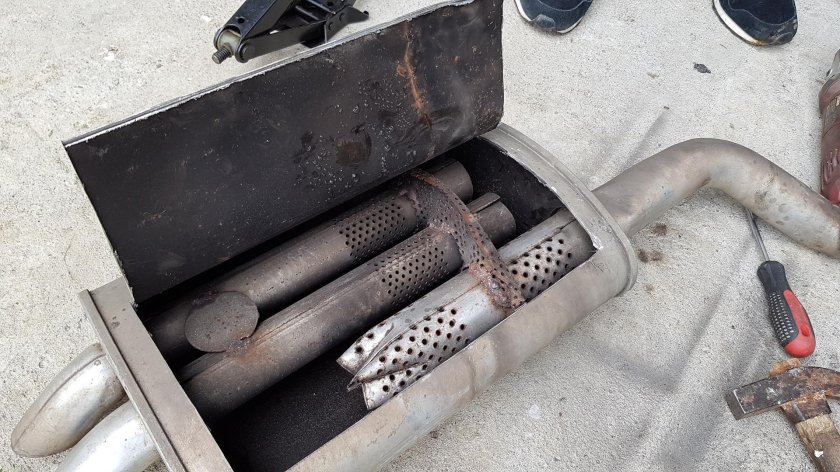 Глушитель Мерседес 123