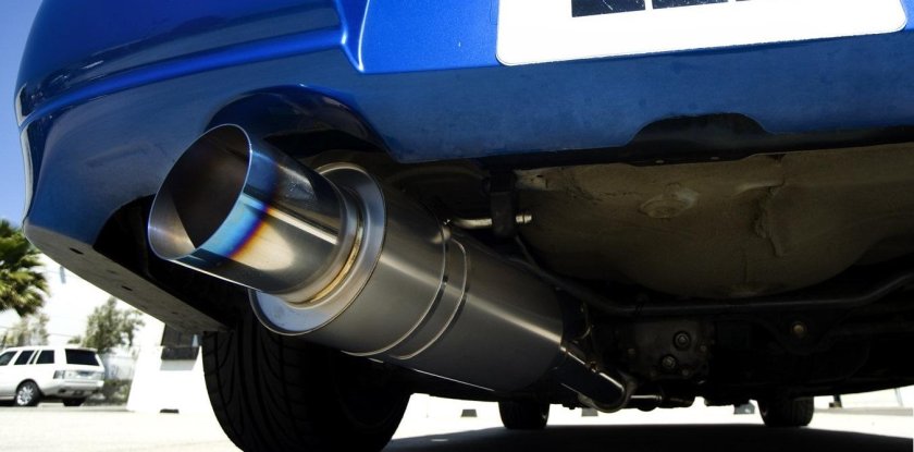 Субару Импреза выхлоп