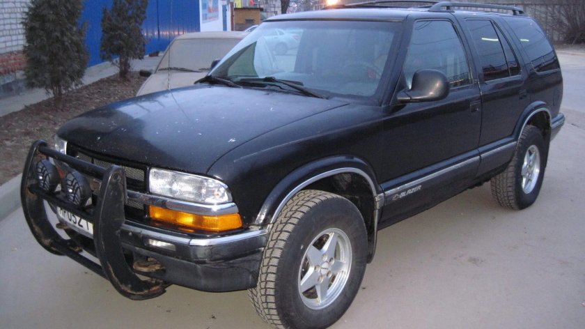 Chevrolet Blazer s15 4.3