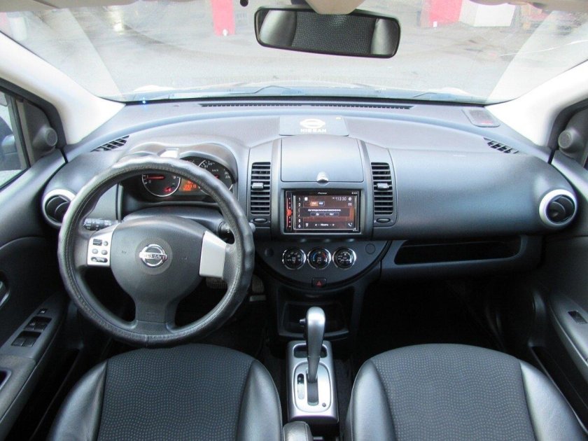Ниссан ноут 1.6 автомат