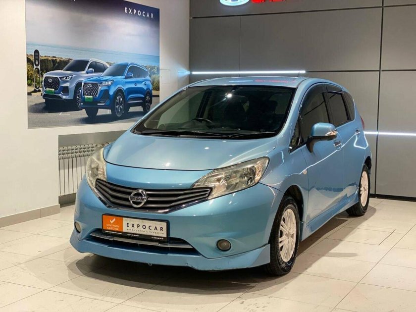 Nissan note 2012