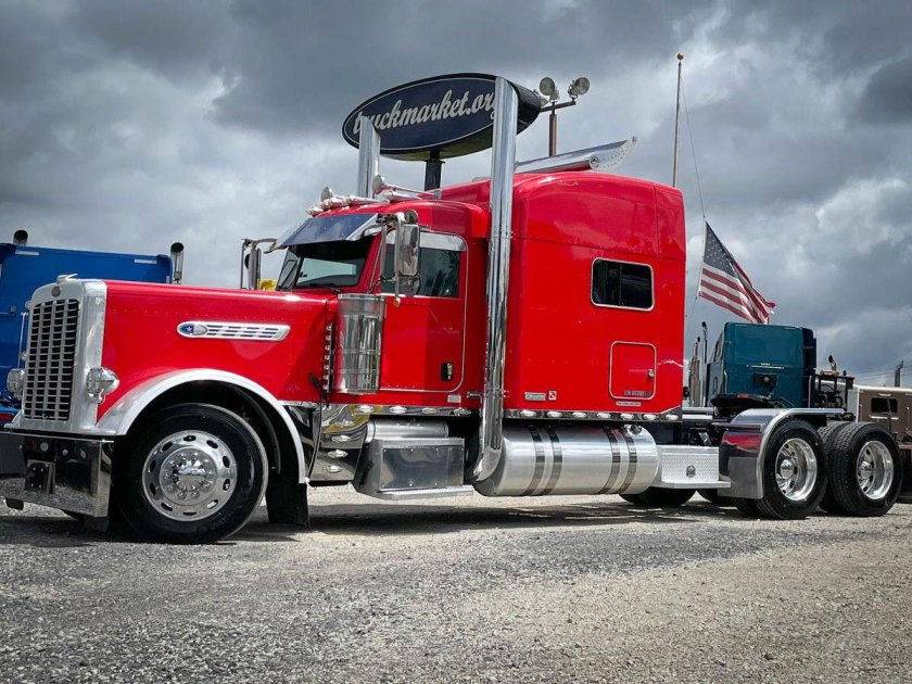 Peterbilt 379