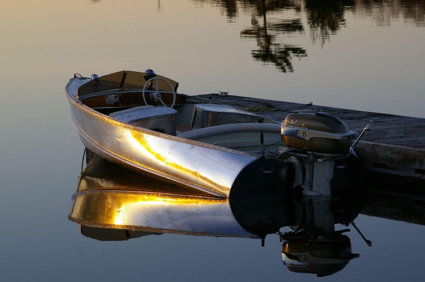 Лодки Форт бот