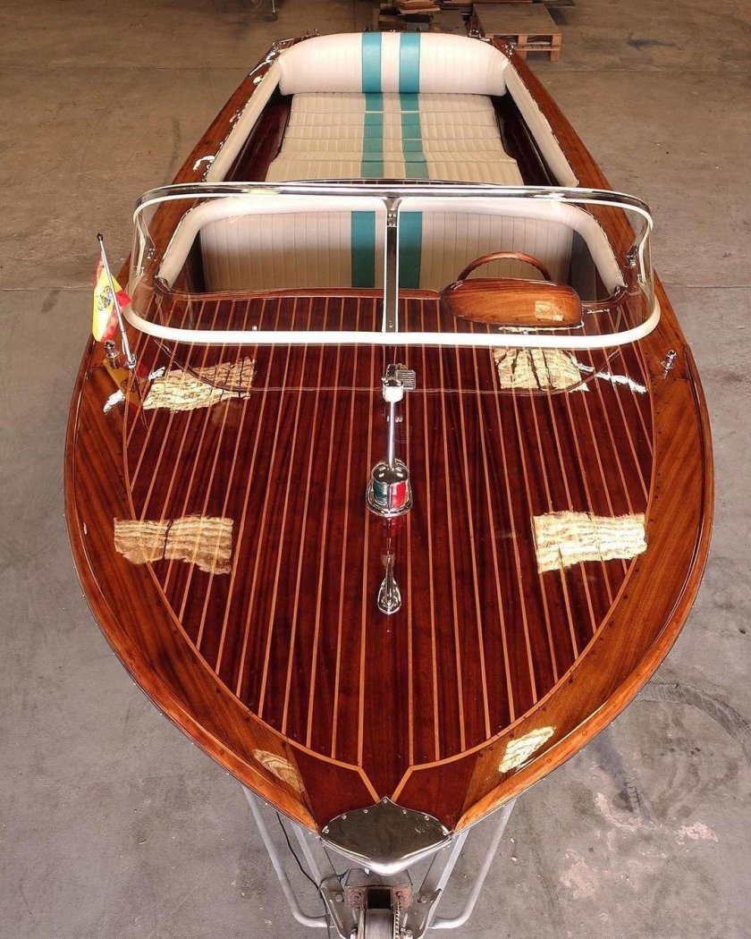 Катер Riva Aquarama 1970 чертежи