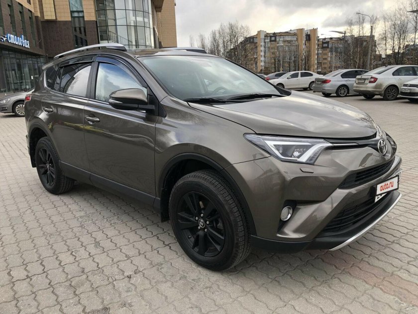 Рав 4 2018 коричневый