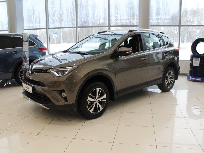 Тойота рав 4 коричневая